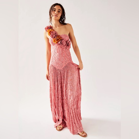 PatBO Dresses & Skirts - PatBO Hand -Embroidered Lace bustier pink Gown|Rose-One-Shoulder Floral Appliqué